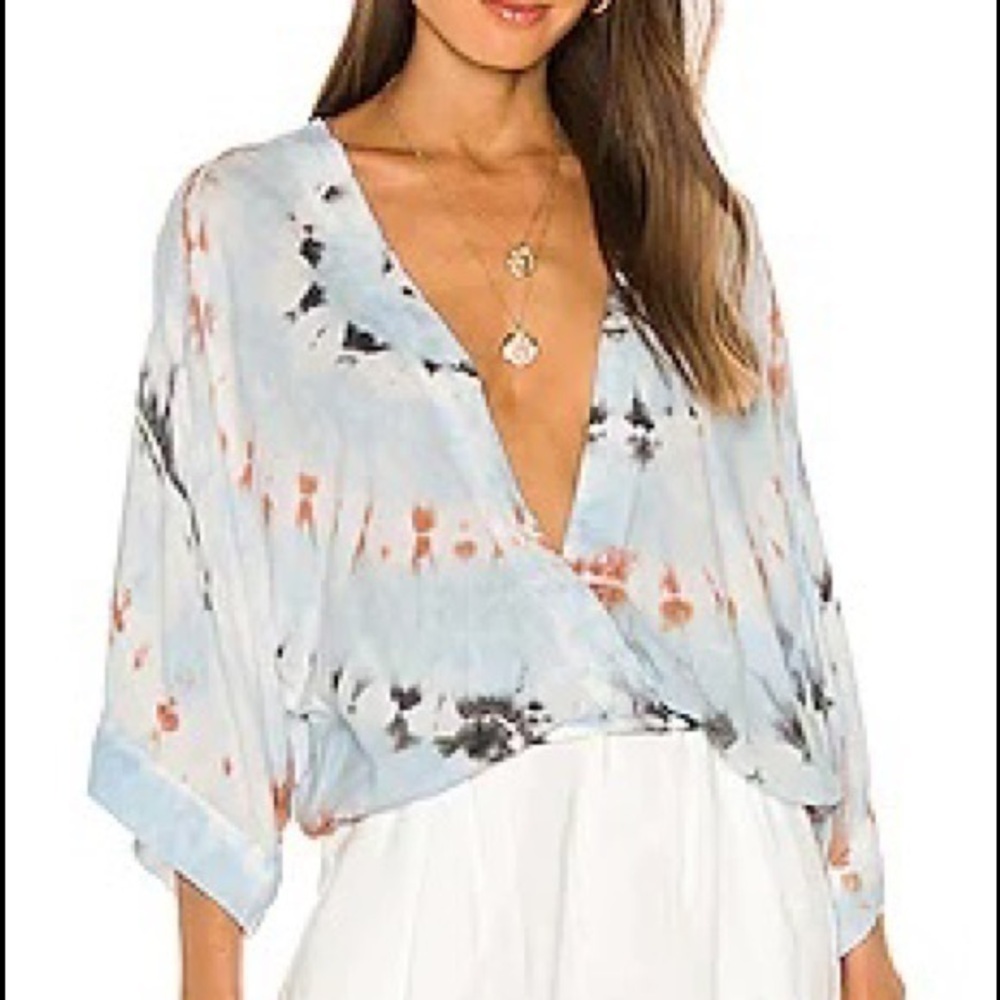 Young fabulous and broke purple tie-dye Dollman sleeve cropped blouse M
